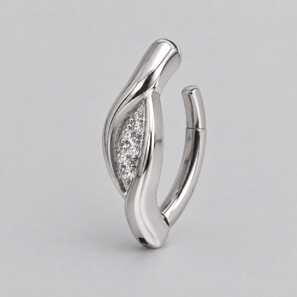 Hinged Belly Bar Leaf CZ Centre in Silver - Titanium