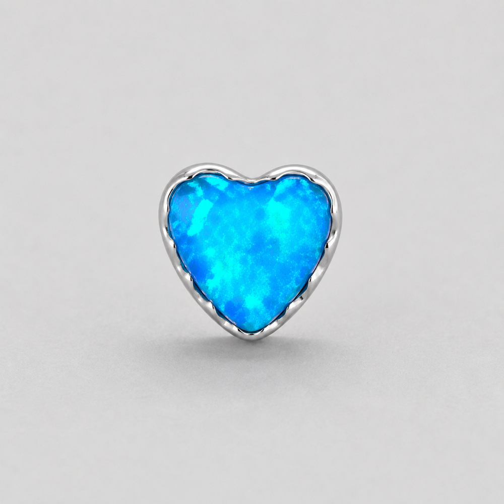 Hearty Blue Opal Labret in Silver - Titanium