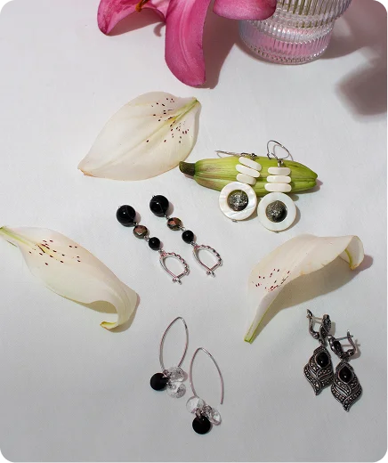 <p>New In</p>