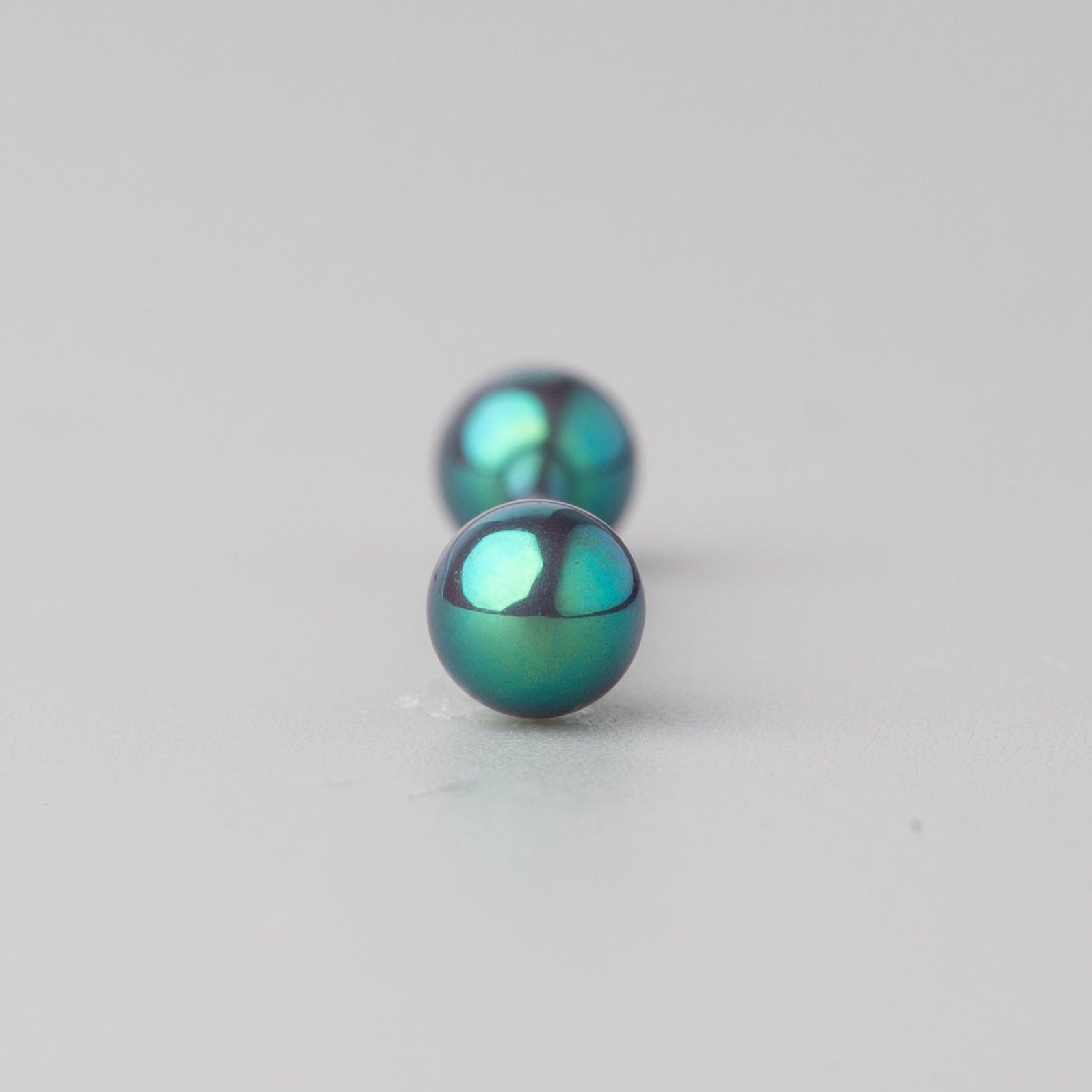 Tongue Barbell in Green - Titanium - Camden Body Jewellery