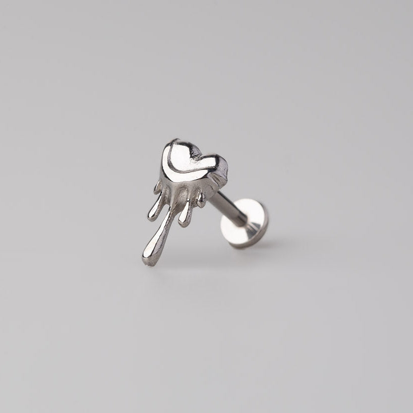 Drippy Heart Labret in Silver - Titanium