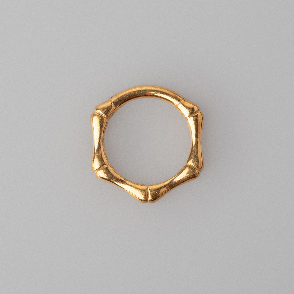 Bamboo Clicker in Gold - Titanium - Camden Body Jewellery