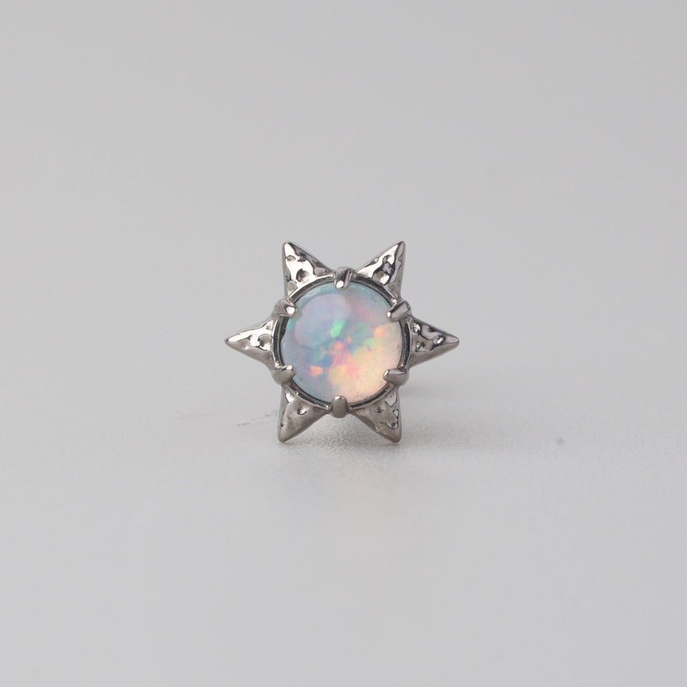 Flash Star Claw White Opal Labret in Silver - Titanium