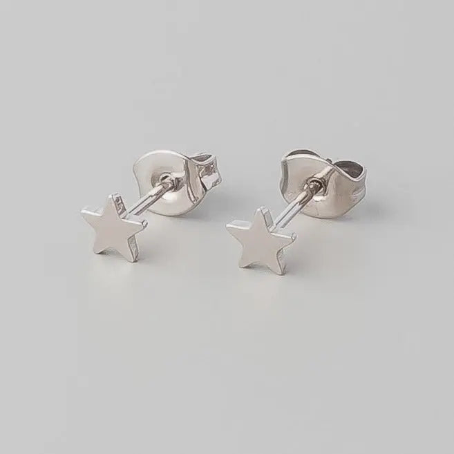 Star Stud Earrings - Titanium