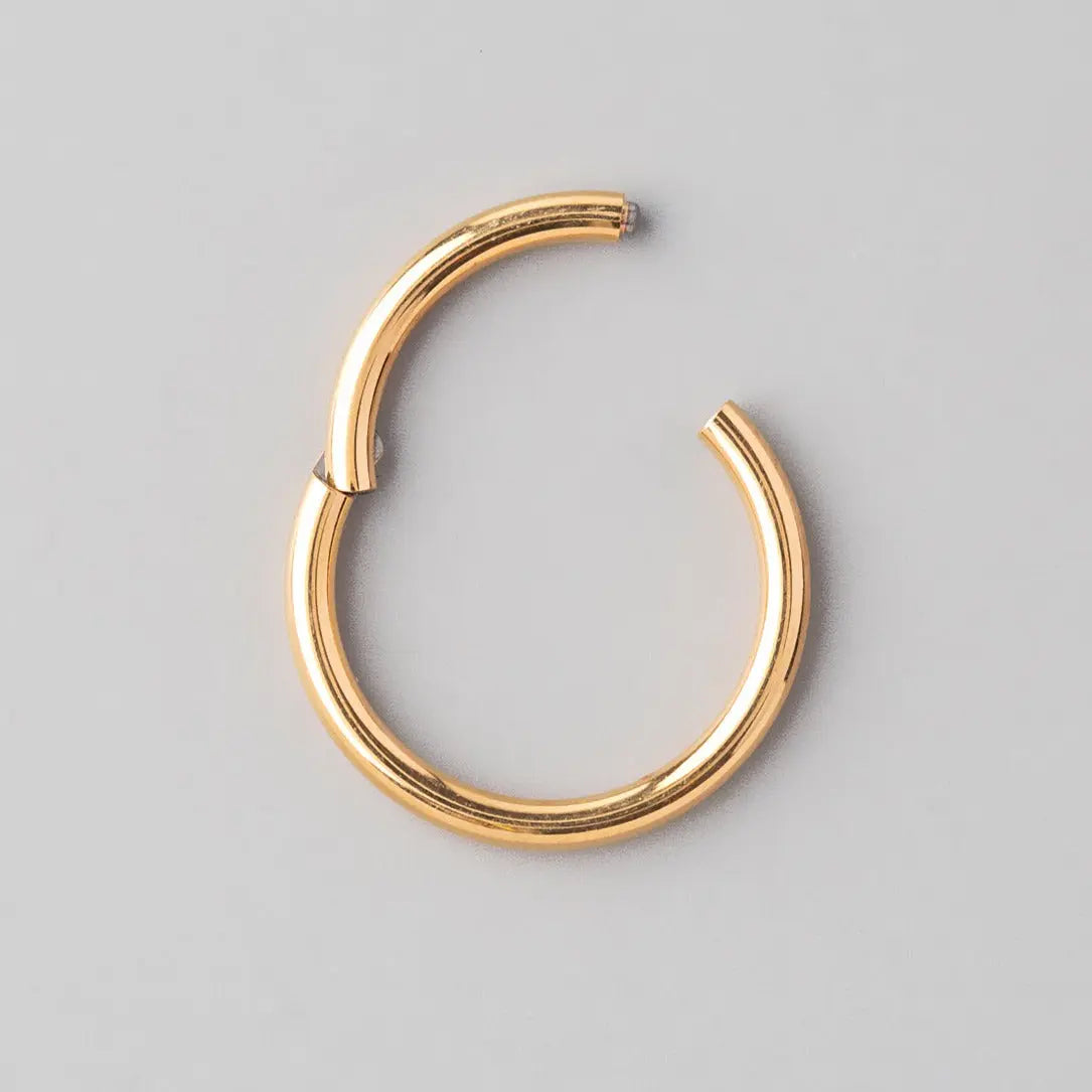 Clicker Ring in Gold - Titanium - Camden Body Jewellery