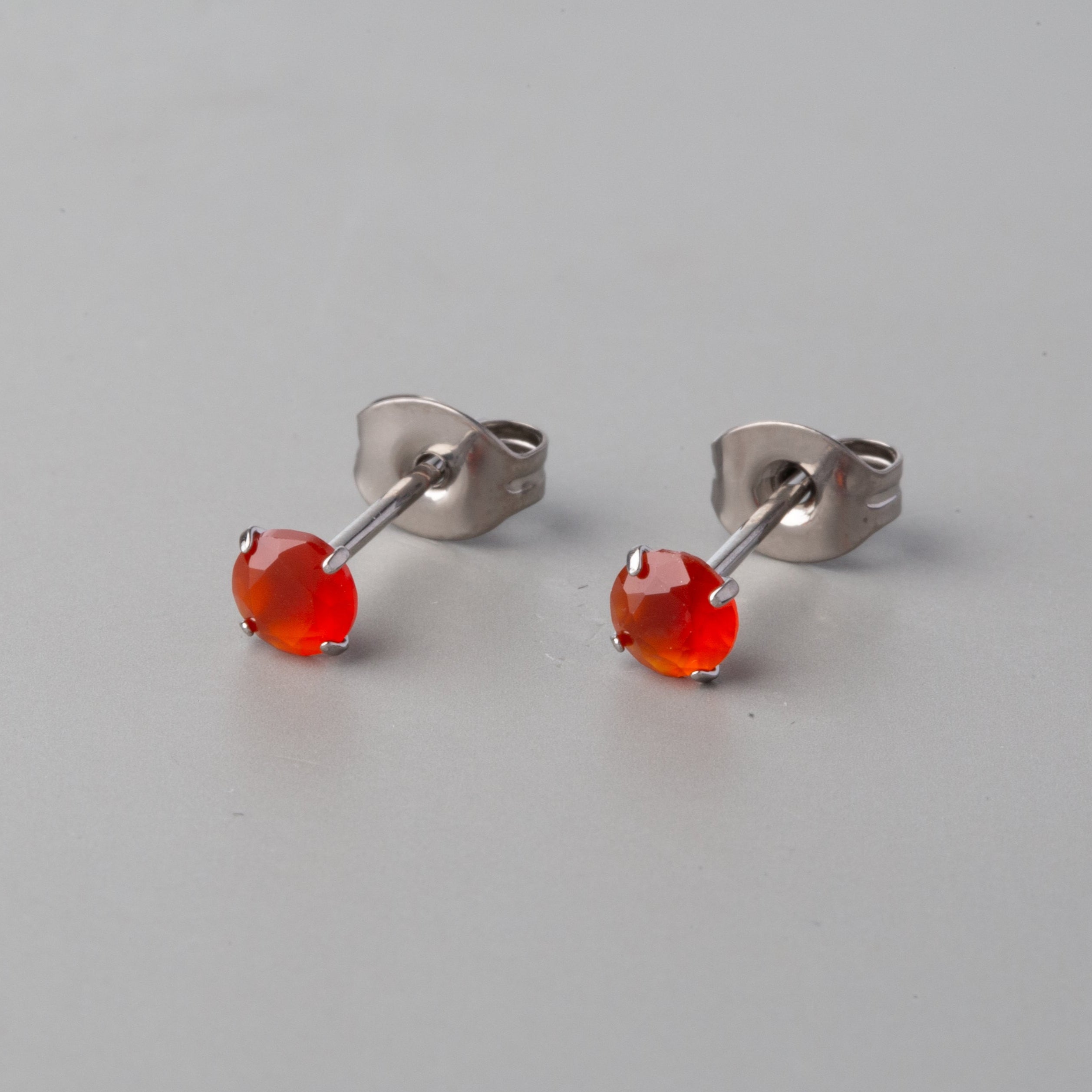 Prong Set Red Onyx Earrings - Titanium - Camden Body Jewellery