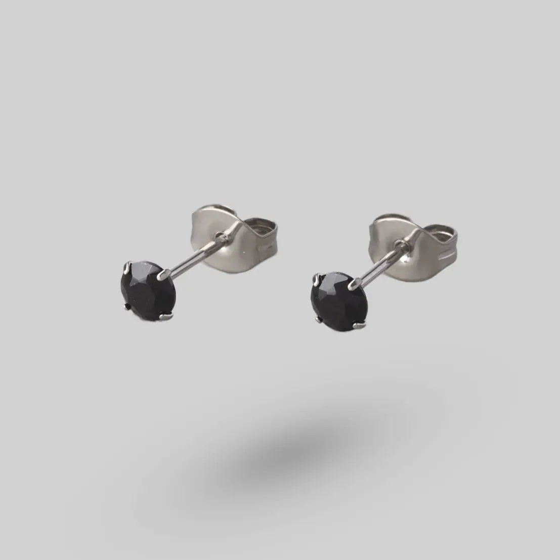 Prong Set Black Onyx Earrings - Titanium - Camden Body Jewellery