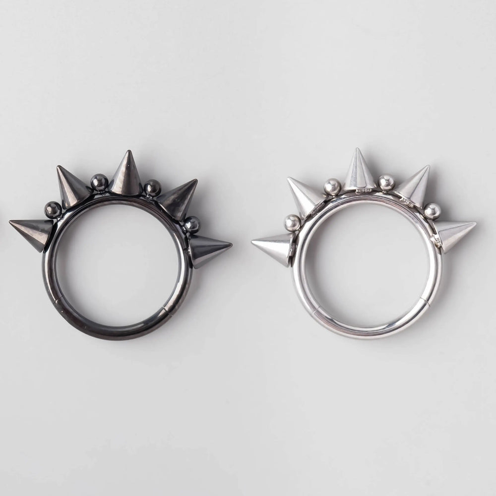 Five Spike Segment Ring in Silver - Titanium