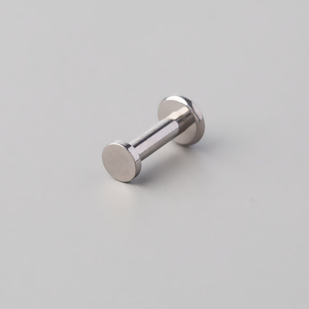 Dish Threadless Labret in Silver - Titanium - Camden Body Jewellery