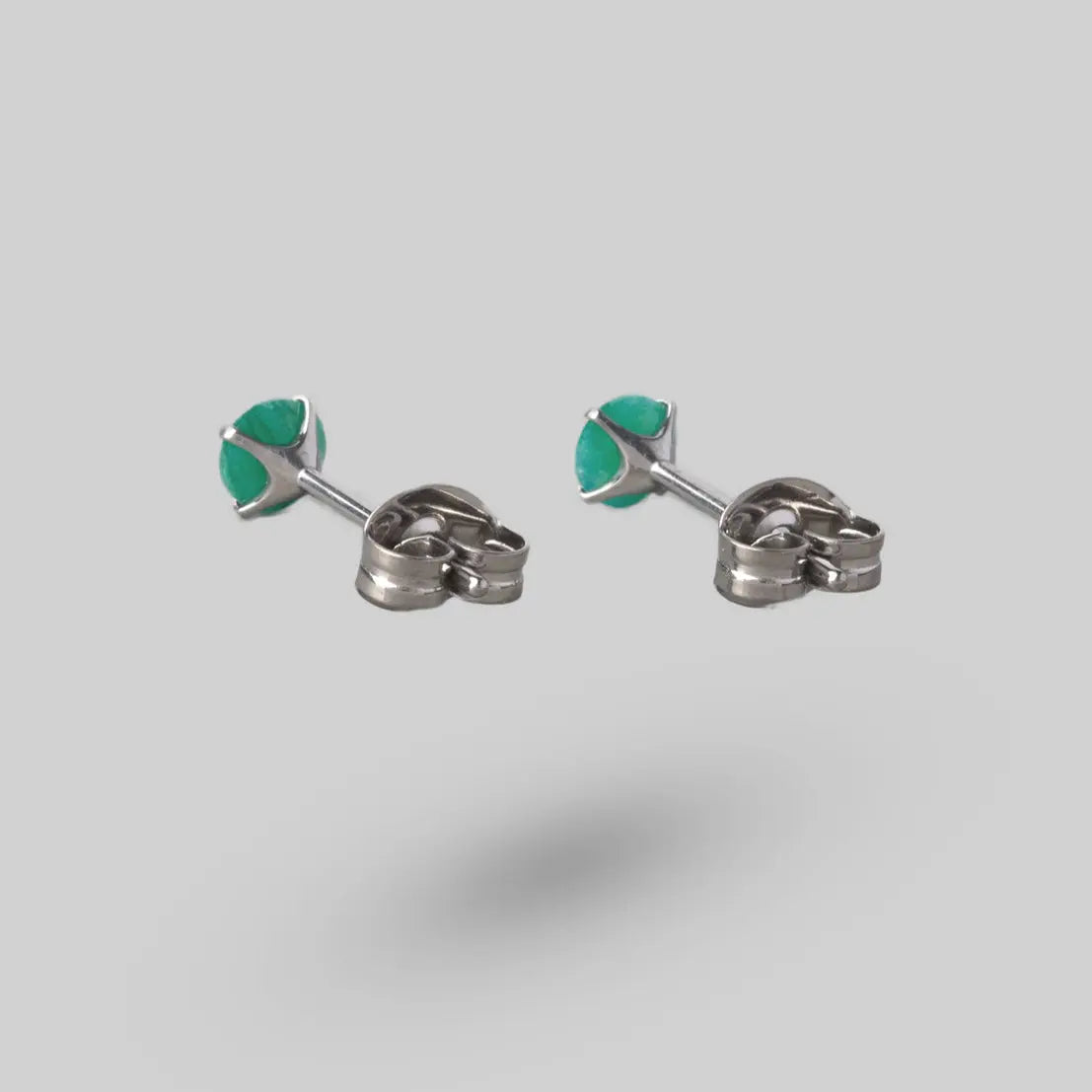 Prong Set Green Onyx Earrings - Titanium - Camden Body Jewellery