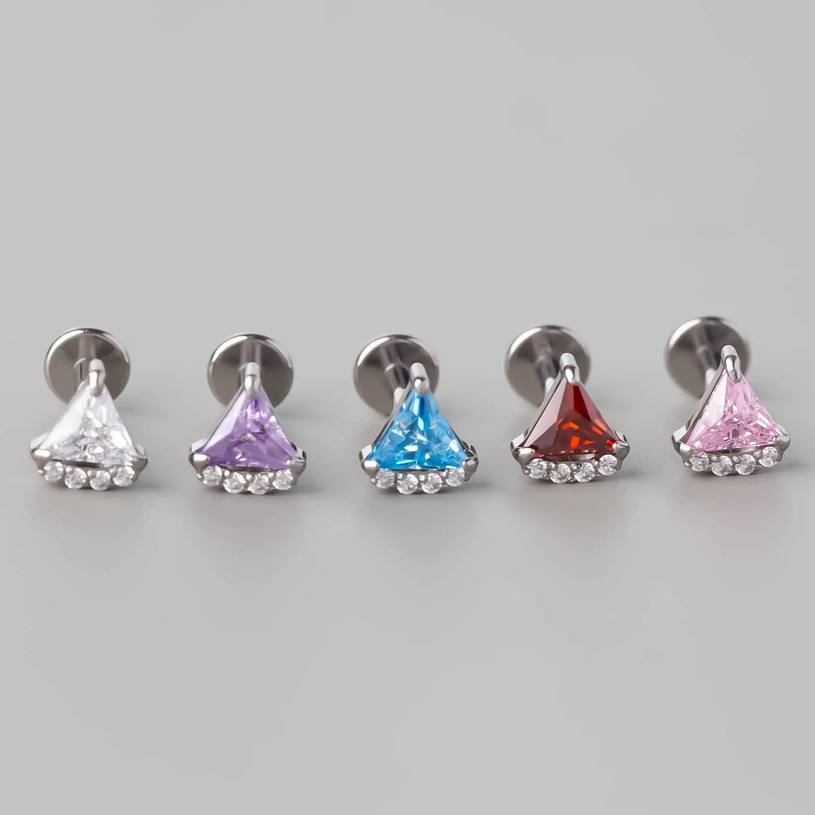 Quadruple CZ Triangle Set Labret in Aqua - Titanium - Camden Body Jewellery