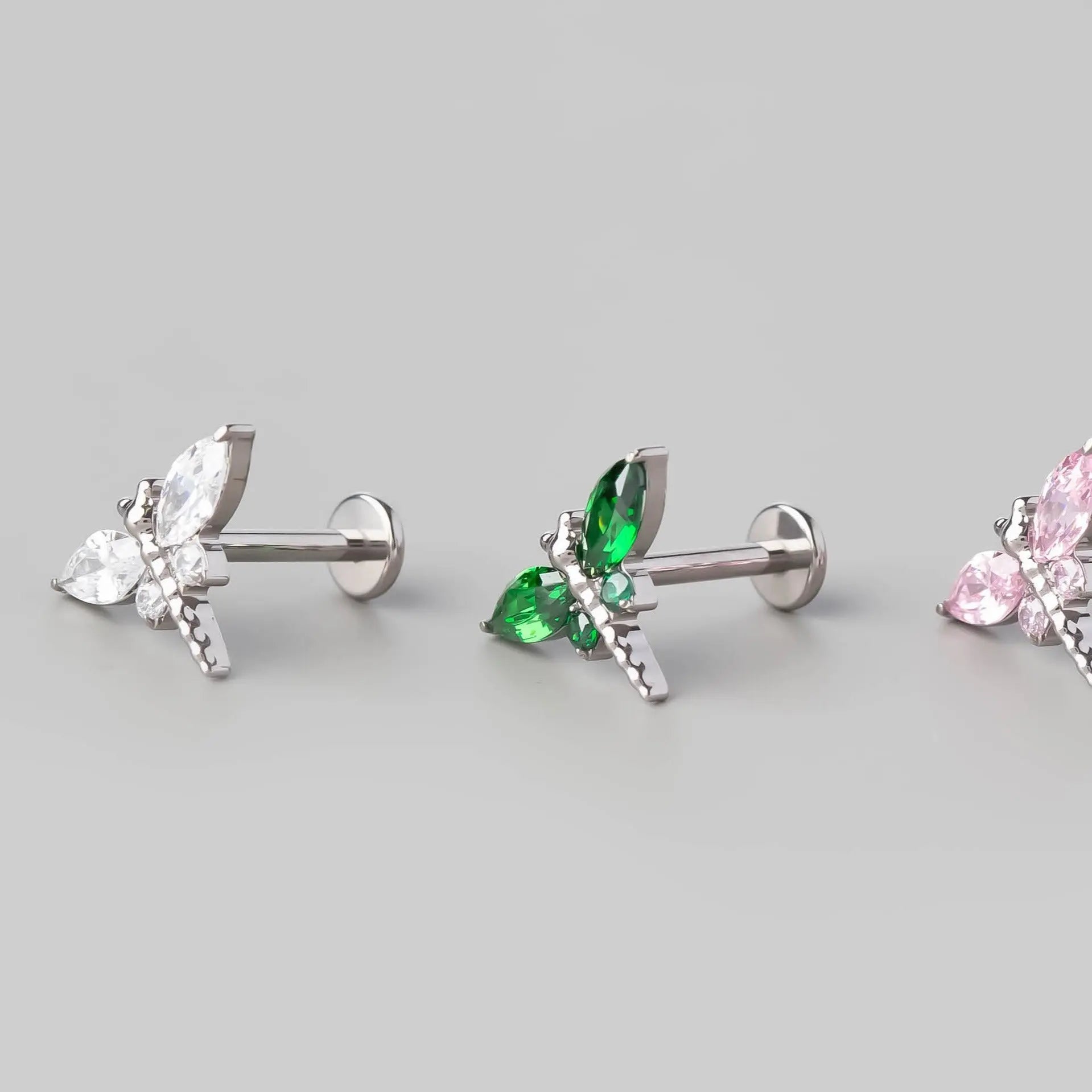 Dragonfly Labret in Clear - Titanium - Camden Body Jewellery