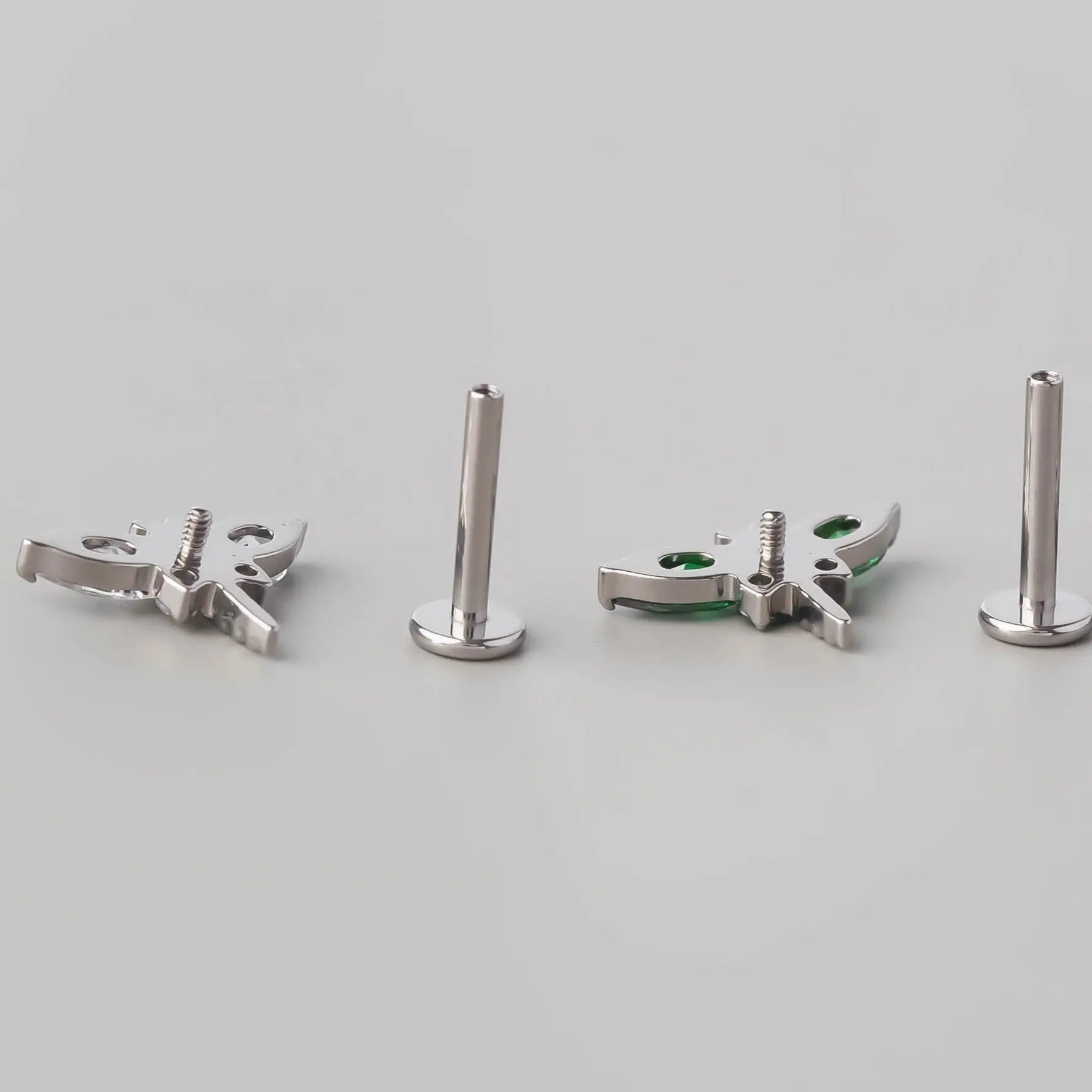 Dragonfly Labret in Green - Titanium - Camden Body Jewellery