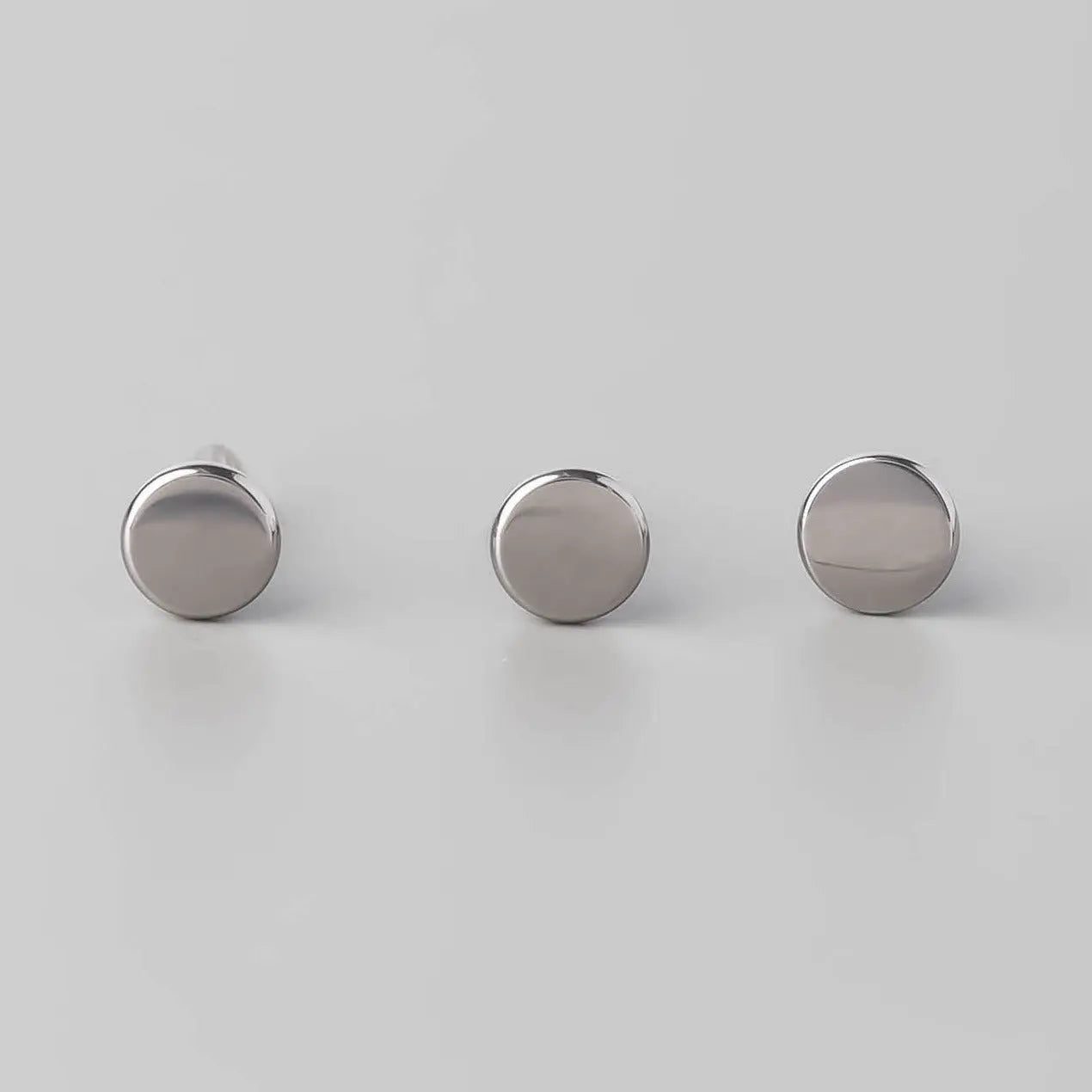 Threadless Labret Bar in Silver - Titanium - Camden Body Jewellery