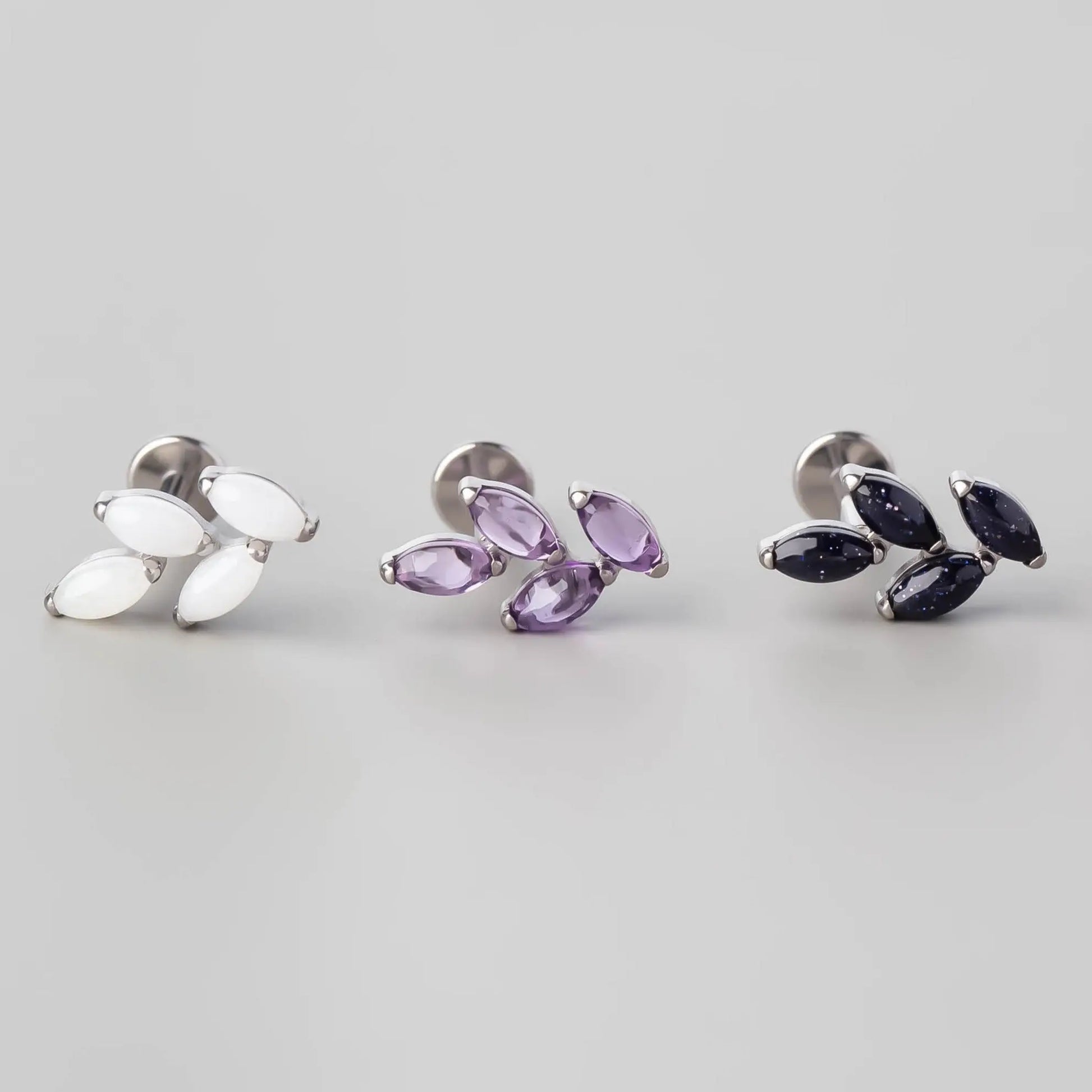 Quadruple Leaf Stone Labret in Blue Sandstone - Titanium - Camden Body Jewellery