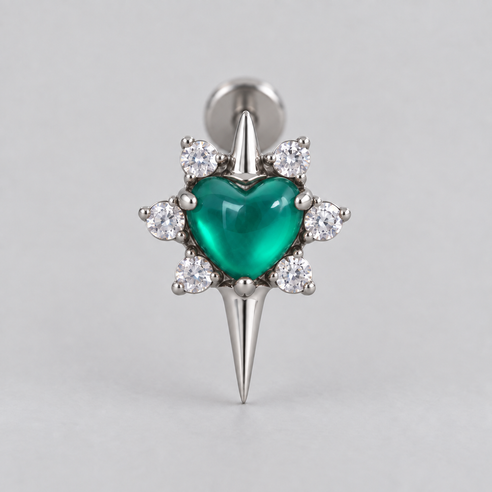 Star with Heart Centre Green Onyx Stone Labret in Silver - Titanium